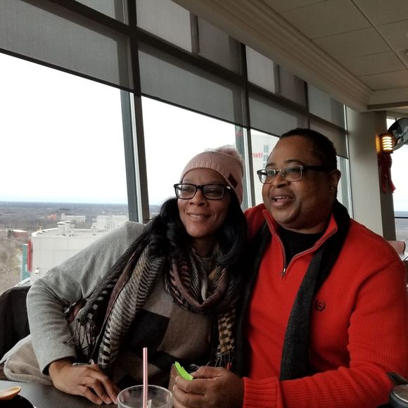 Meet your Posher, Eva - Picture 1 of 1